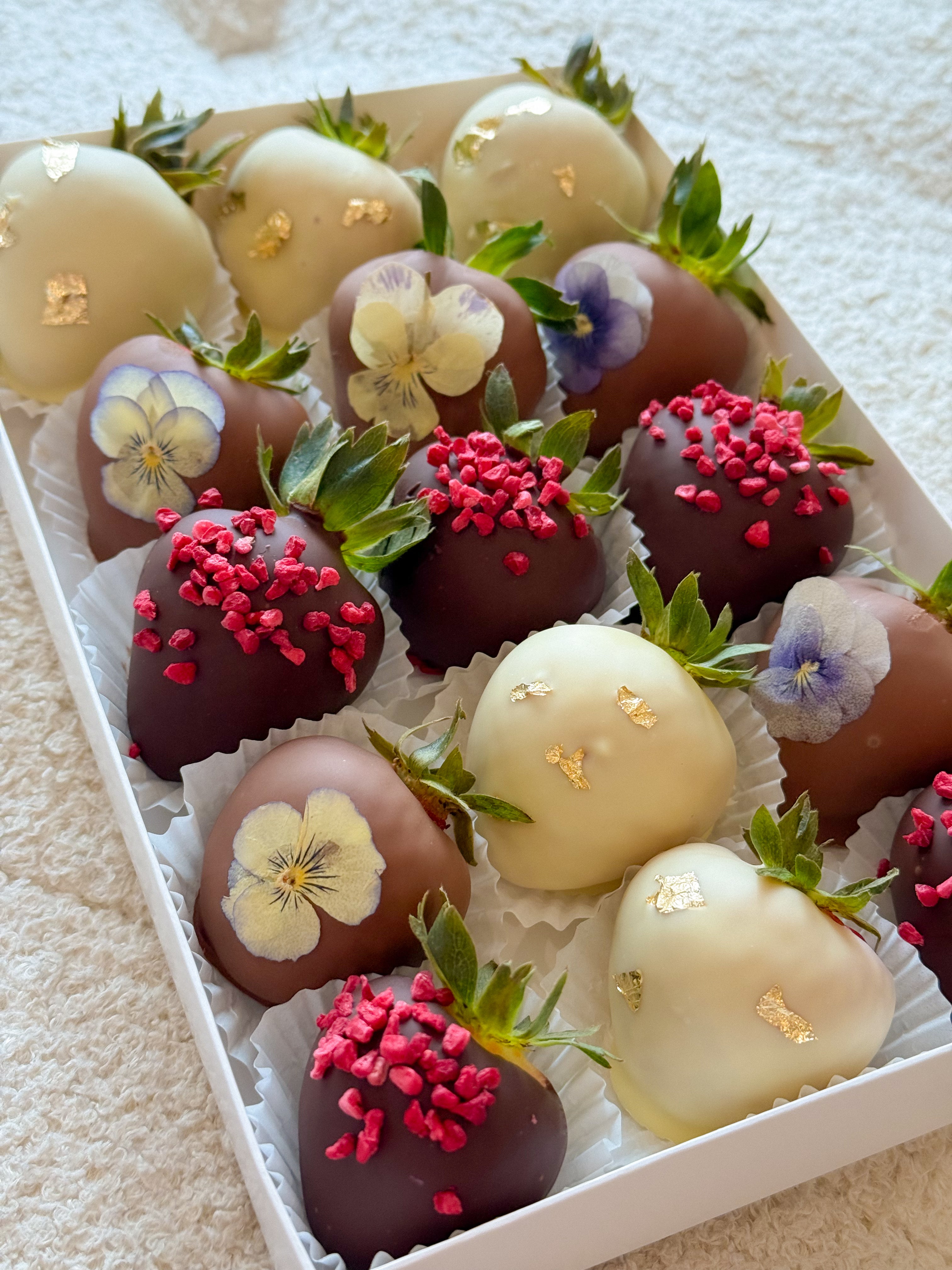 Chocolate Covered Strawberries ￼
