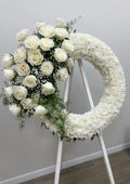 Éternelle Grace Wreath
